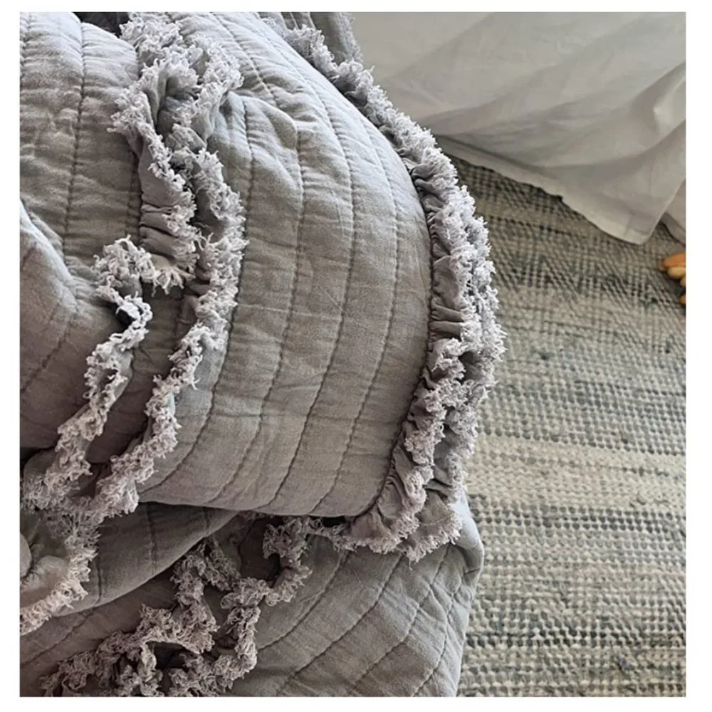 Farmhouse Throw Blanket Boho Cottage Decor Soft Decorative Grey Quilted Cover